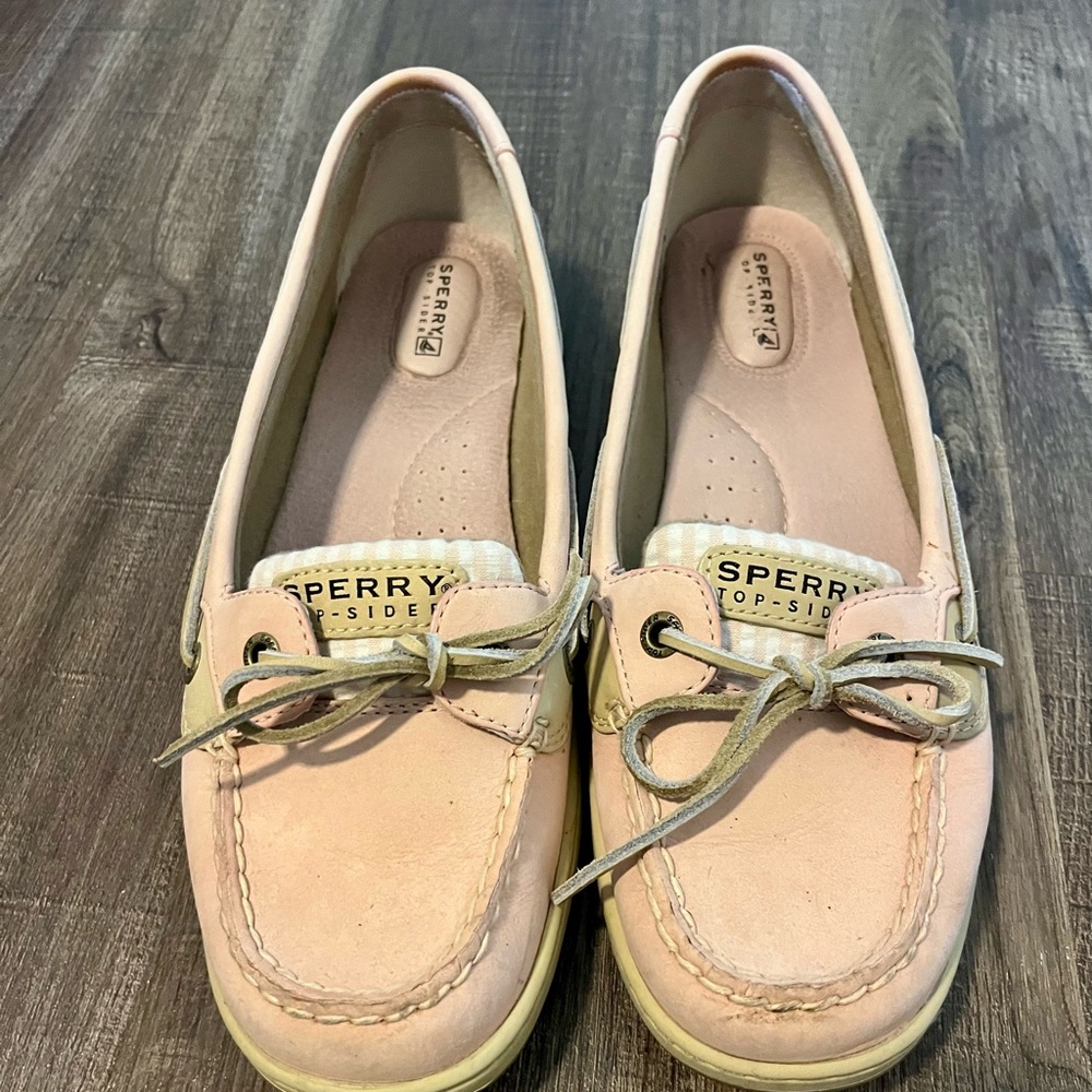 Sperry Angelfish Pink Seersucker 10M